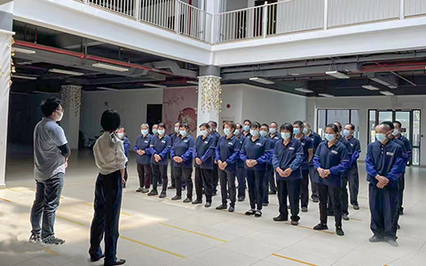 ABGŷ������԰��һ�����Ա�����ҵ�м���