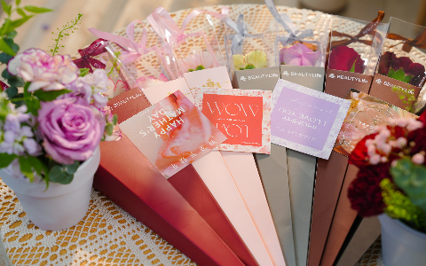 5.12ĸ�׽� | �����������������ǵ���������һ�ݣ�